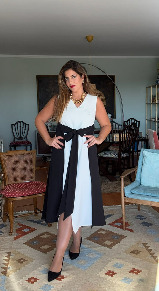 CARMELITA Branco frente Preto costas (Pré-venda JANEIRO)