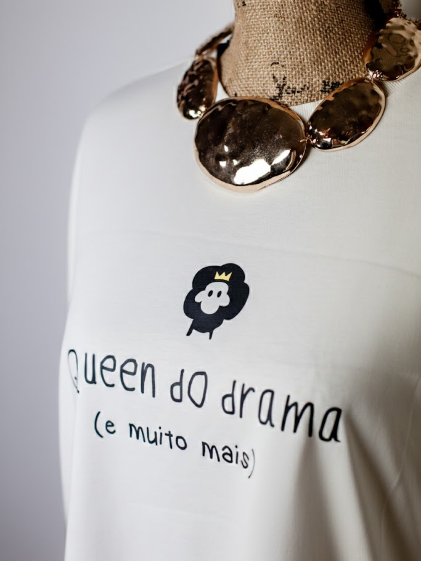 (Pré-venda) T-SHIRT | Queen do drama