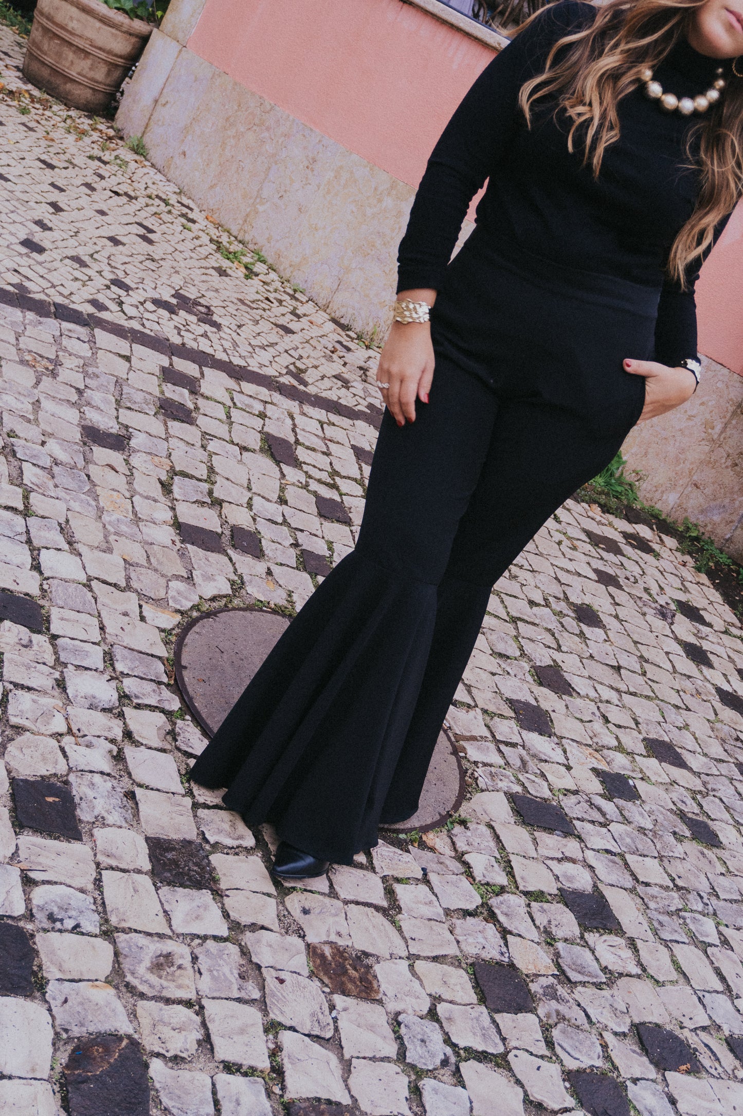 PRÉ-VENDA CALÇAS FILIPA | PRETAS