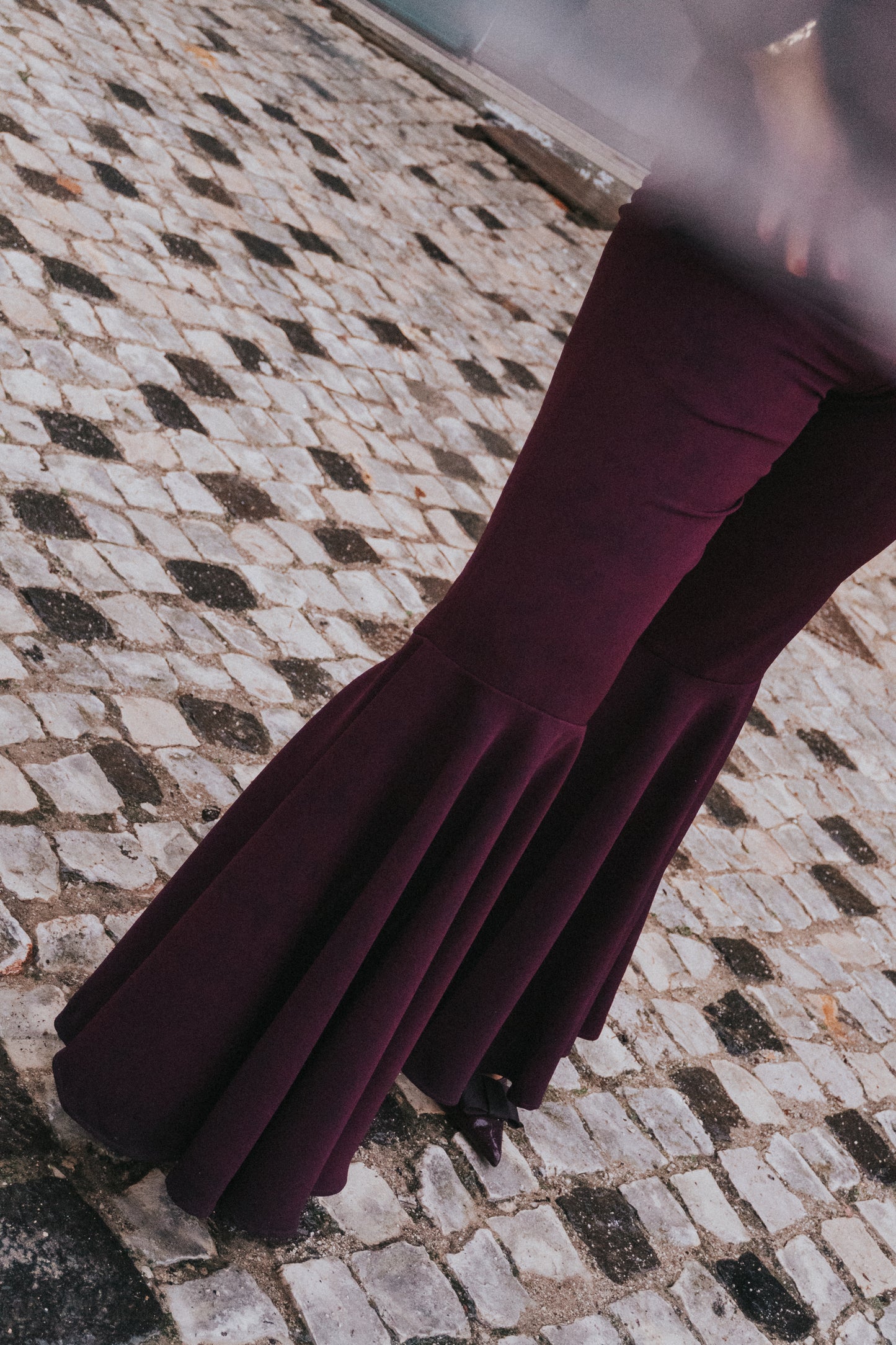 PRÉ-VENDA CALÇAS FILIPA | COR DE VINHO